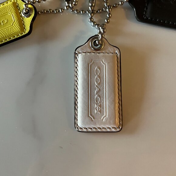 Coach Bag Tags Lot - Picture 6 of 7